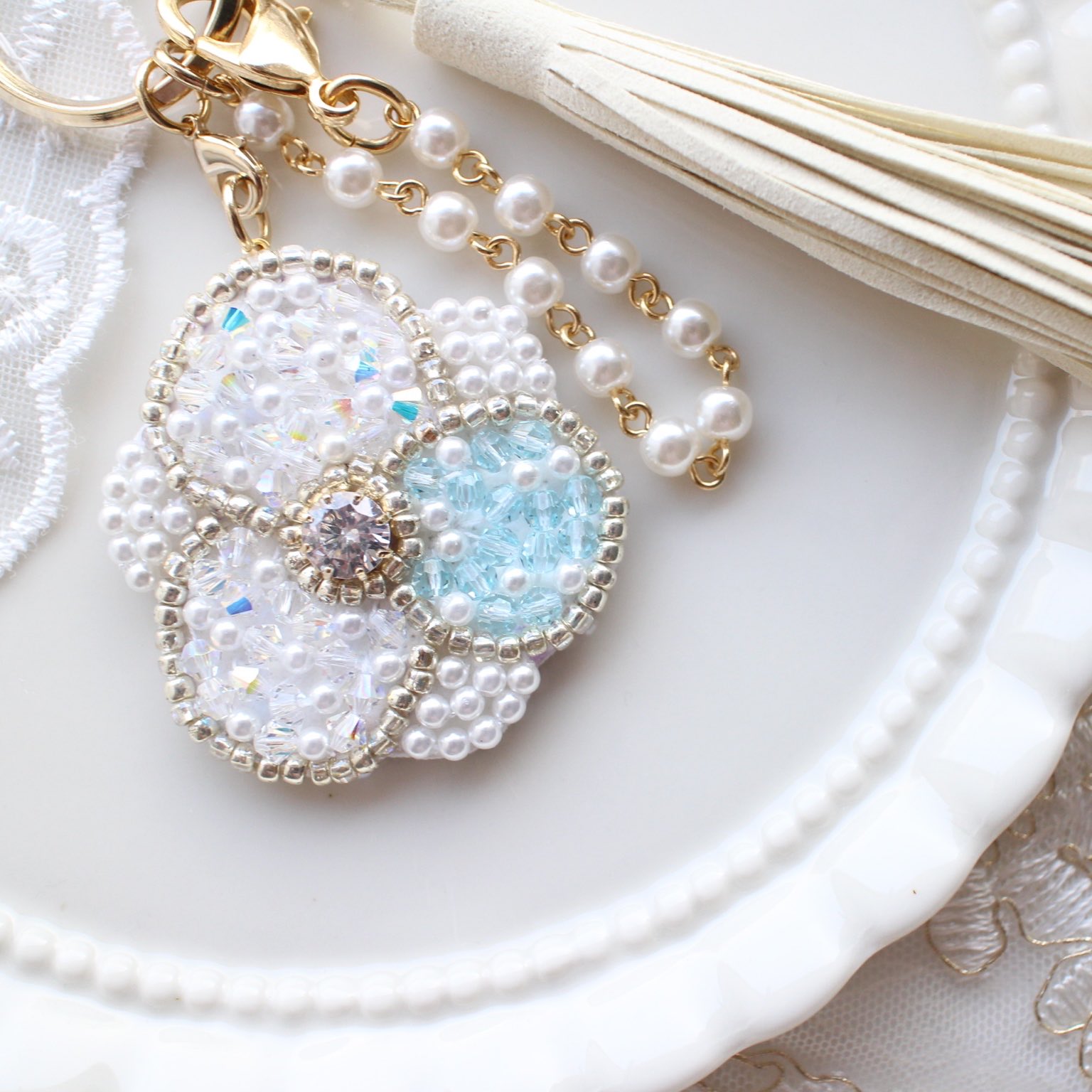 ☆*:.。.ミーコ.。.:*☆/ハンドメイドビーズチャーム ☆*:.。.ミーコ.。.:*☆様専用】 ☆*:.。.ミーコ