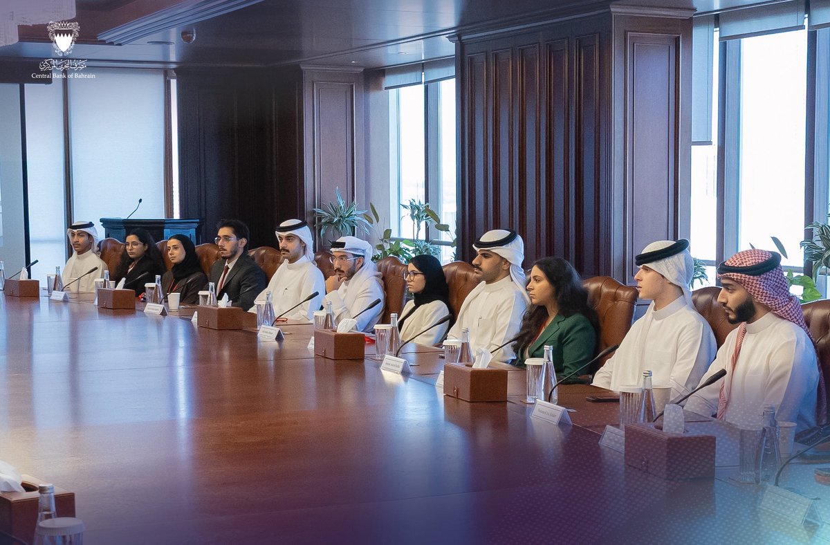 مصرف البحرين المركزي يعلن عن أسماء المتأهلين لبرنامج تطوير الخريجين الجامعيين "GP15" cbb.gov.bh/ar/media-cente…