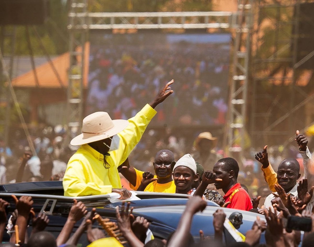 ampumuza_isaac's tweet photo. Thank you, Amolatar, for the warm welcome to our President. Roads and electricity are in place. #ProtectingTheGains https://t.co/WK7I7g5Iw2