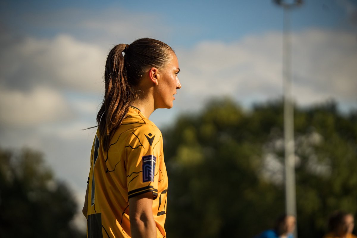 issy bryant tweet media