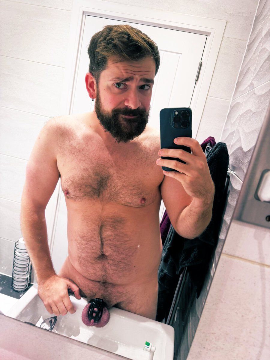 That time of the year again. 
Happy Locktober everyone 😈
Day 1 🔐