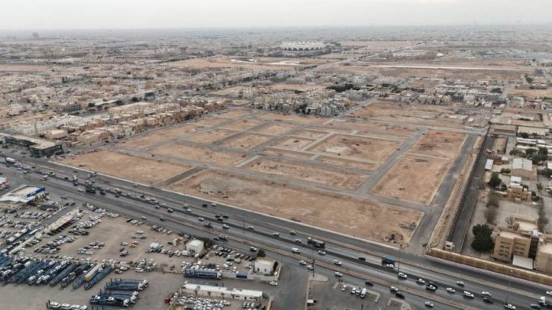 #الأراضي_البيضاء | المهلة النظامية تنتهي في 30 أكتوبر 2025، والملاك مطالبون بالتسجيل عبر البوابة الإلكترونية قبل انتهاء المدة لتفادي غرامات تصل إلى 100% من قيمة الرسم.
