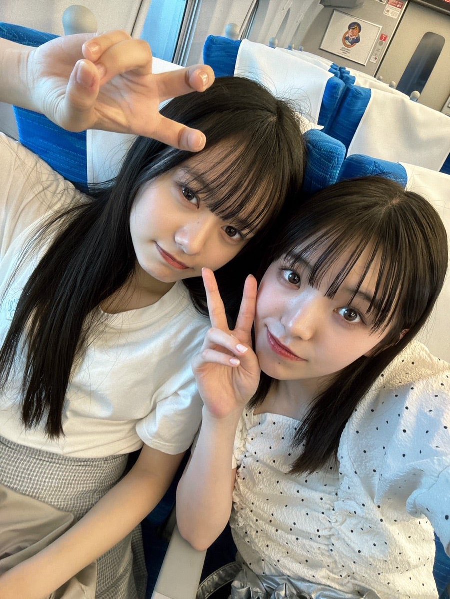 えまゆな〜🧡🤎
加入3周年おめでとうございます🎉
二人がエビ中メンバーになってくれて本当に嬉しいし良かったと思います✨✨
この先も二人の活躍を楽しみにしています👍
#えまゆなえびちゅう加入3周年