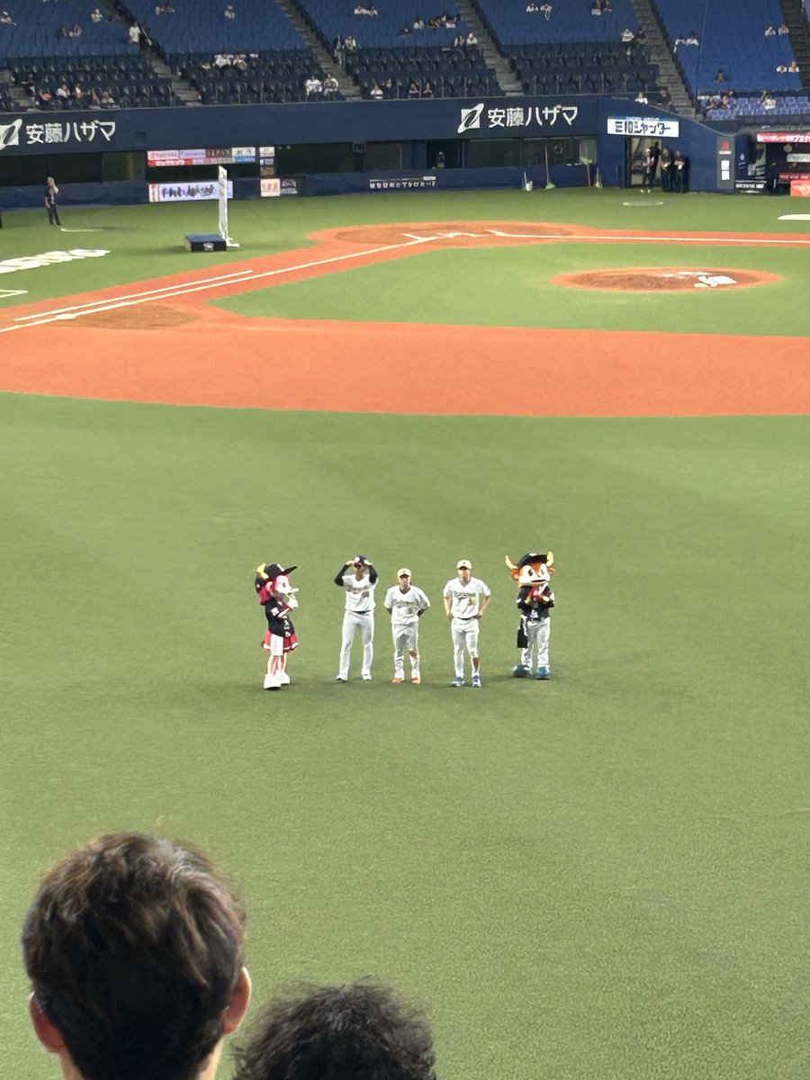 権田くん！
初勝利おめでとう😊
とてつもないピッチャーに😊