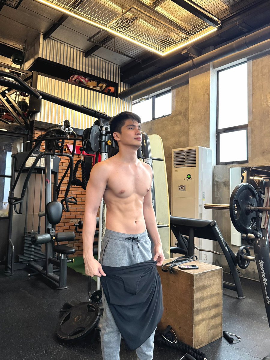 Prince Clemente tweet media