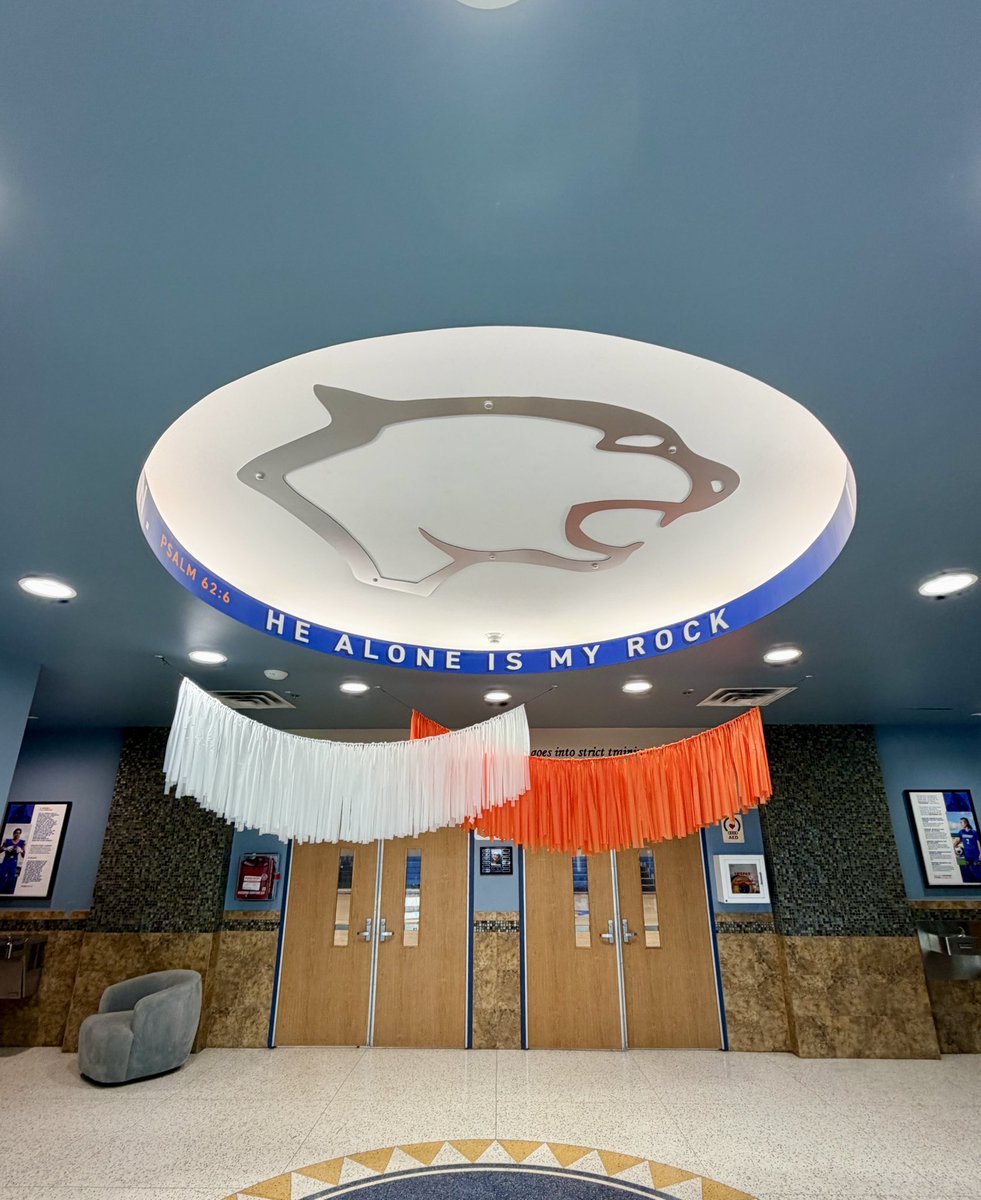 Waterboy_Miles's tweet image. Unique locations deserve unique #branding!
@waterboy_tx 

#WaterboyGraphics #WeBrandBig #WhenCultureMatters #CampusBranding #SchoolBranding