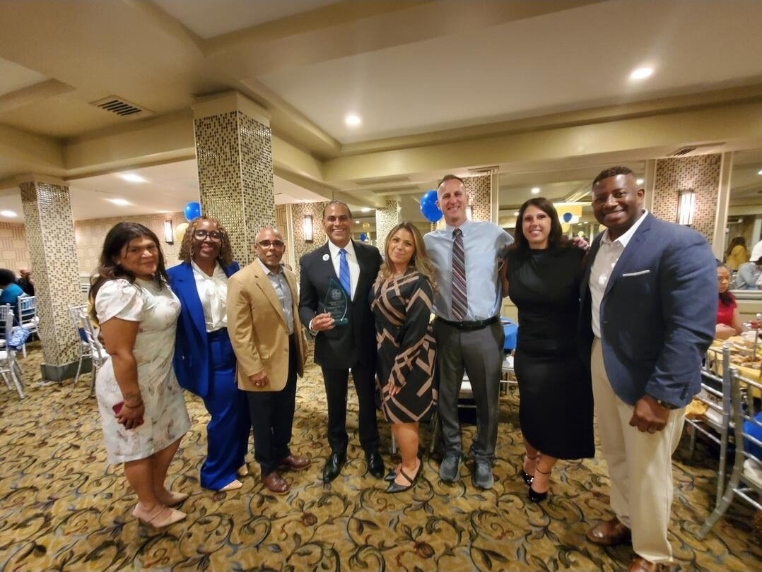 DrMauricio's tweet image. I was humbled to be honored with Mrs. McDonald and Reverend Colter at the Sigma Gamma Rho Sorority, Inc gala. I accepted the community award on behalf of our
@PeekskillCSD
board, administrators, staff and partners. It is a testament to our collective work as a community.