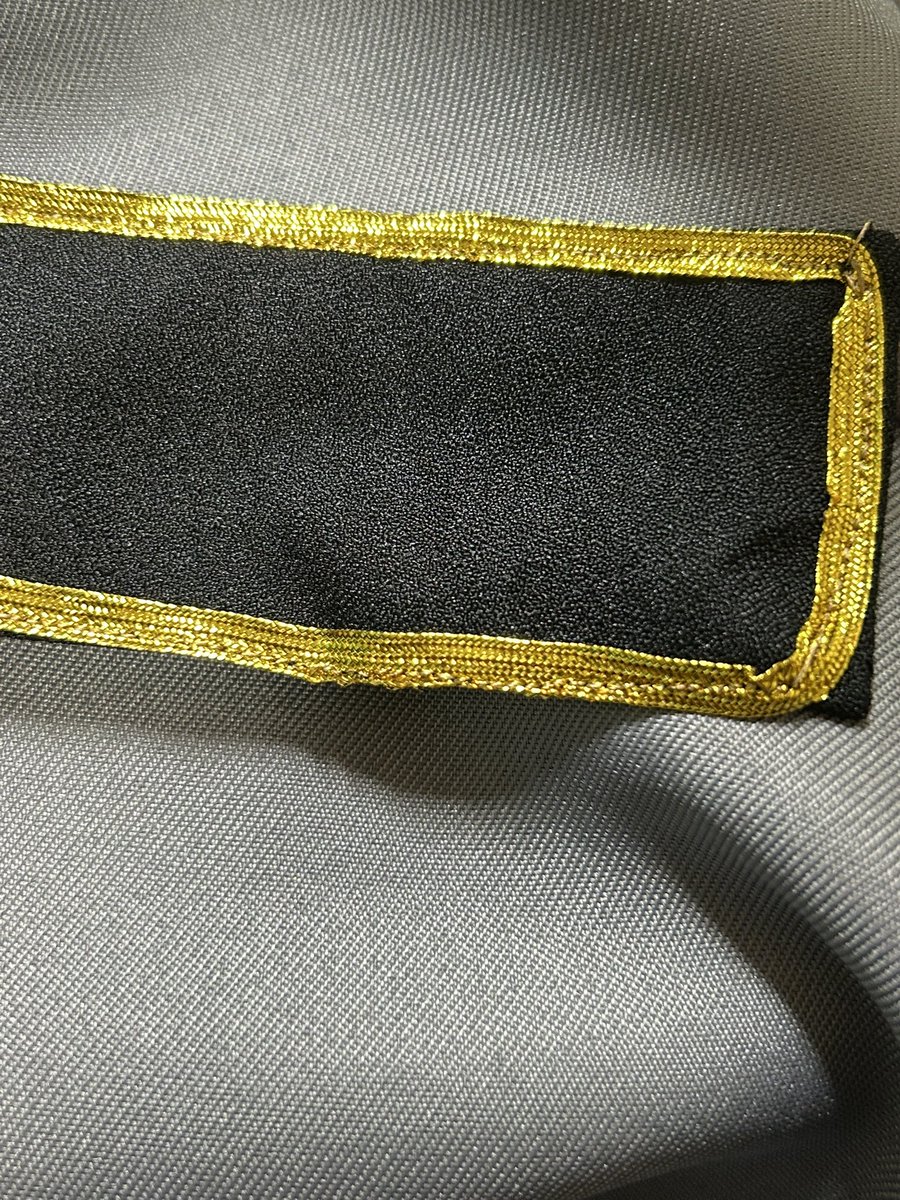moonforest0709's tweet photo. こんばんは、中の人です。
現在、衣装製作中でございます。
個人アカウントでも投稿したけどこちらでも投稿します。
今回の衣装は布幅多めでブレードとキルトバイアスを装飾に使っております。
自分用ですが完成までお待ち下さい。 https://t.co/7miicOPA63