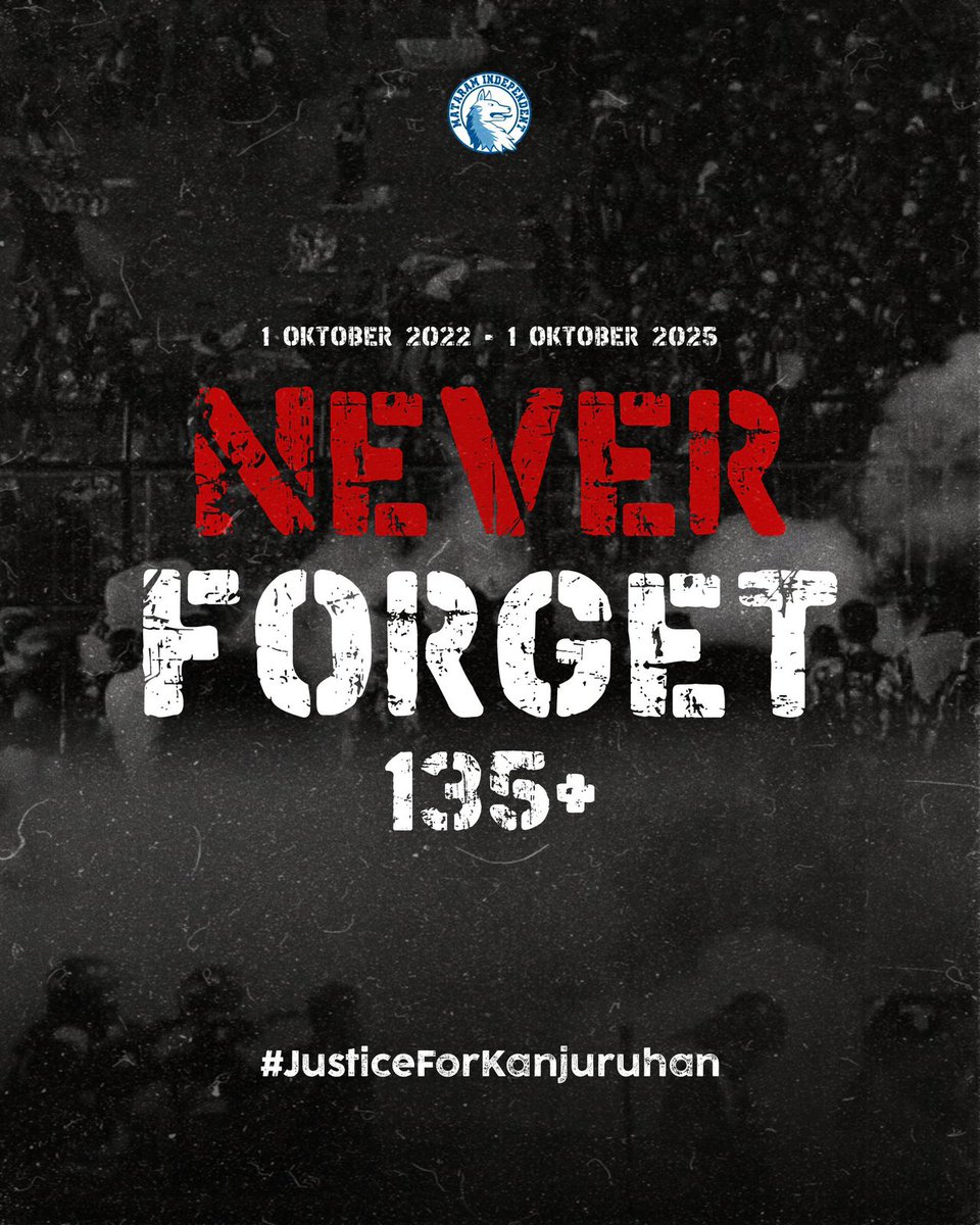 The_Maident's tweet photo. Tiga tahun Tragedi Kanjuruhan hanya berganti angka. 

135+ nyawa yang hilang adalah pengingat abadi bahwa stadion  seharusnya menjadi rumah, bukan kuburan. 

JUSTICE FOR KANJURUHAN 

Al-Fatihah 🕯 🥀  🙏 https://t.co/HA71RpPbJE