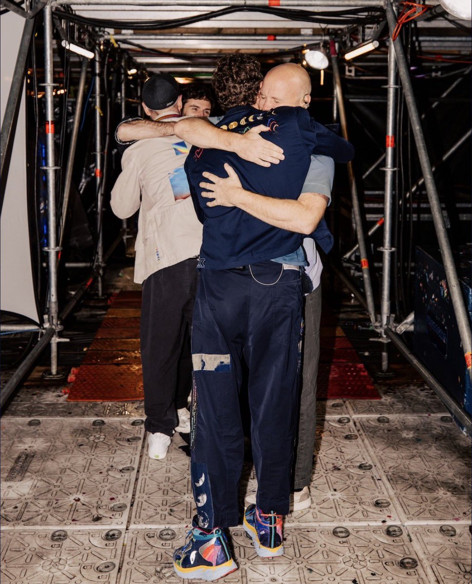 Coldplay before Night 10 at Wembley 2025 🫂 

📸 <a href="/annaleemedia/">Anna Lee 👻📸</a> for <a href="/coldplay/">Coldplay</a>