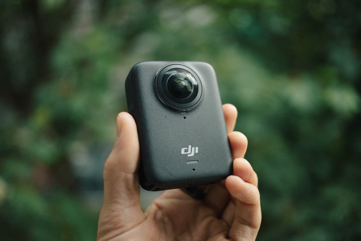 Tjukk's tweet photo. #DJI #Osmo360 er et kraftverk av et 360-graders kamera. Med opptak i 8K 10-bit LOG får du skarpe bilder med rikt fargerom. Dessverre river jeg meg i håret over én viktig ting. Link 👇 https://t.co/LQ8q9Vwf5Y