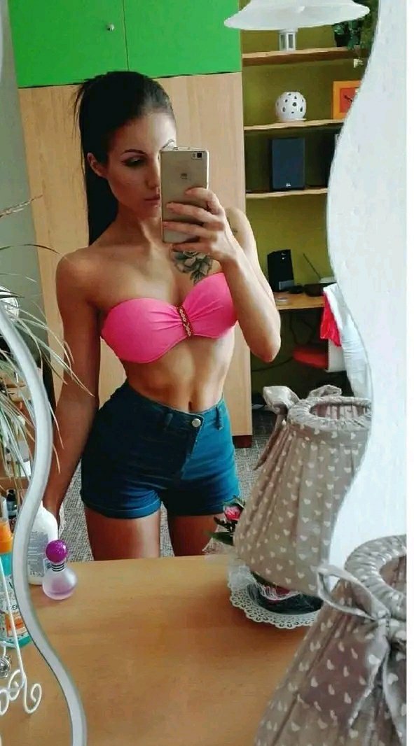 Olgababy771's tweet photo. Videóhivás? Kedvező áron!! https://t.co/L3l5GnFJqB
