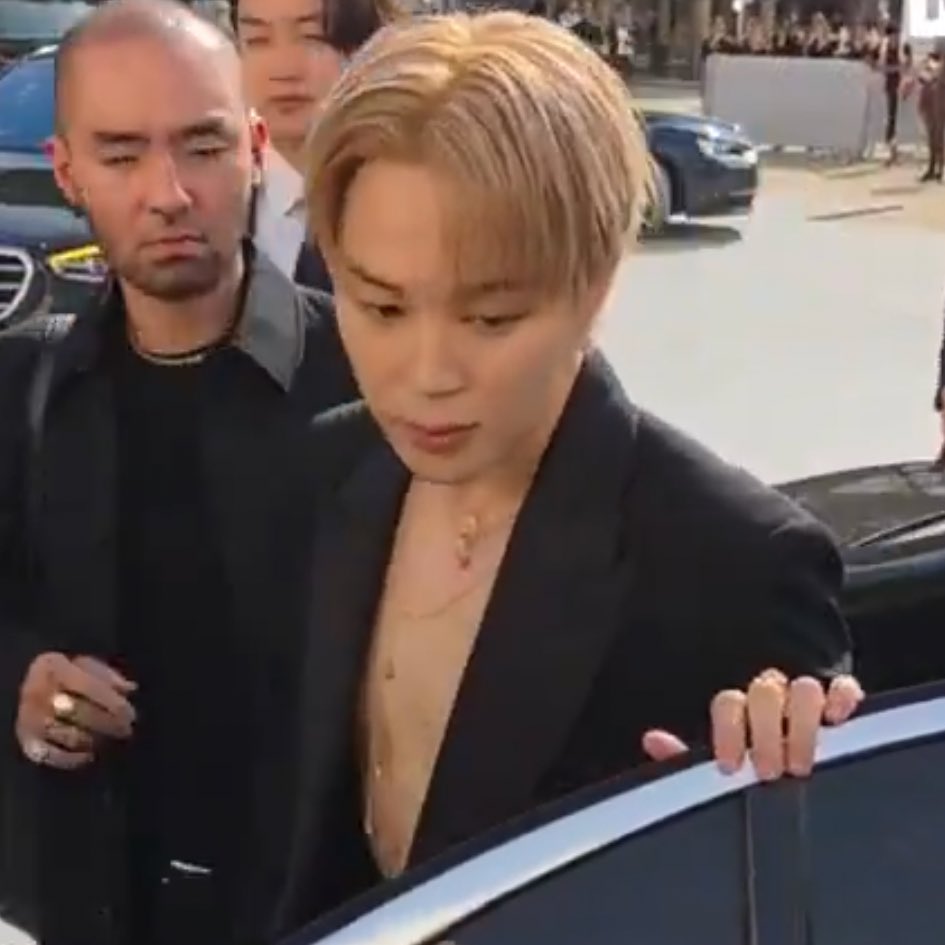 cicek eros tweet media