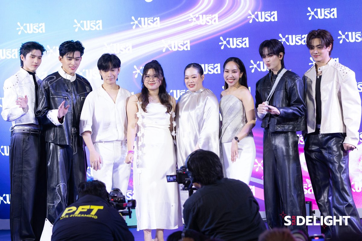 4 หนุ่ม #JASPER ในงาน “BREEZE QUICK WASH : THE SPEED EXPERIENCE”

JASPER X BREEZE 
#BreezeQuickWashxJasper
#JoongArchen #aou_tnb 
#Santapp #ppnaravit 
#บรีสสูตรซักด่วน