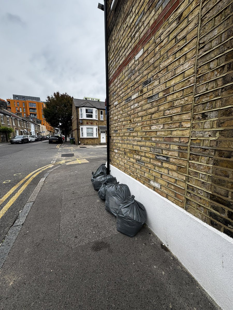 sukhdevKandhola's tweet photo. @Royal_Greenwich someone has fly tipped this rubbish at the intersection of Christchurch Way and Azof Street.  Please will you arrange for it to be collected https://t.co/Uxpw4jSven