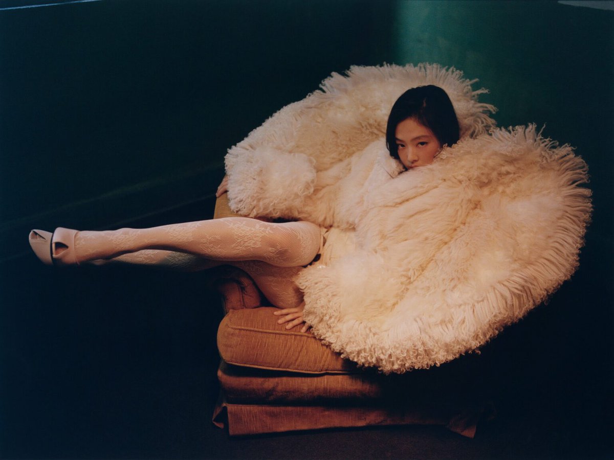 jennie pics tweet media