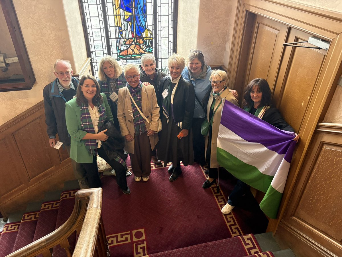 Delighted that the planning permission for the Elsie Inglis monument on the Royal Mile was approved today by City of Edinburgh Council. Happy supporters of the Trust at the City Chambers.