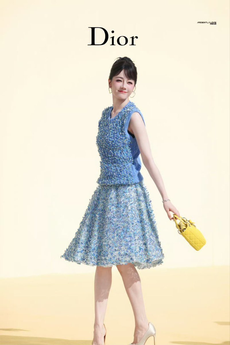 อร๊ายยยย รูปนี้น่ารักมากกก แอบหมั่นเขี้ยว

DILRABA DIOR PFW25
#DilrabaDiorSS26
<a href="/Dior/">Dior</a> <a href="/XFashion/">@XFashion</a>