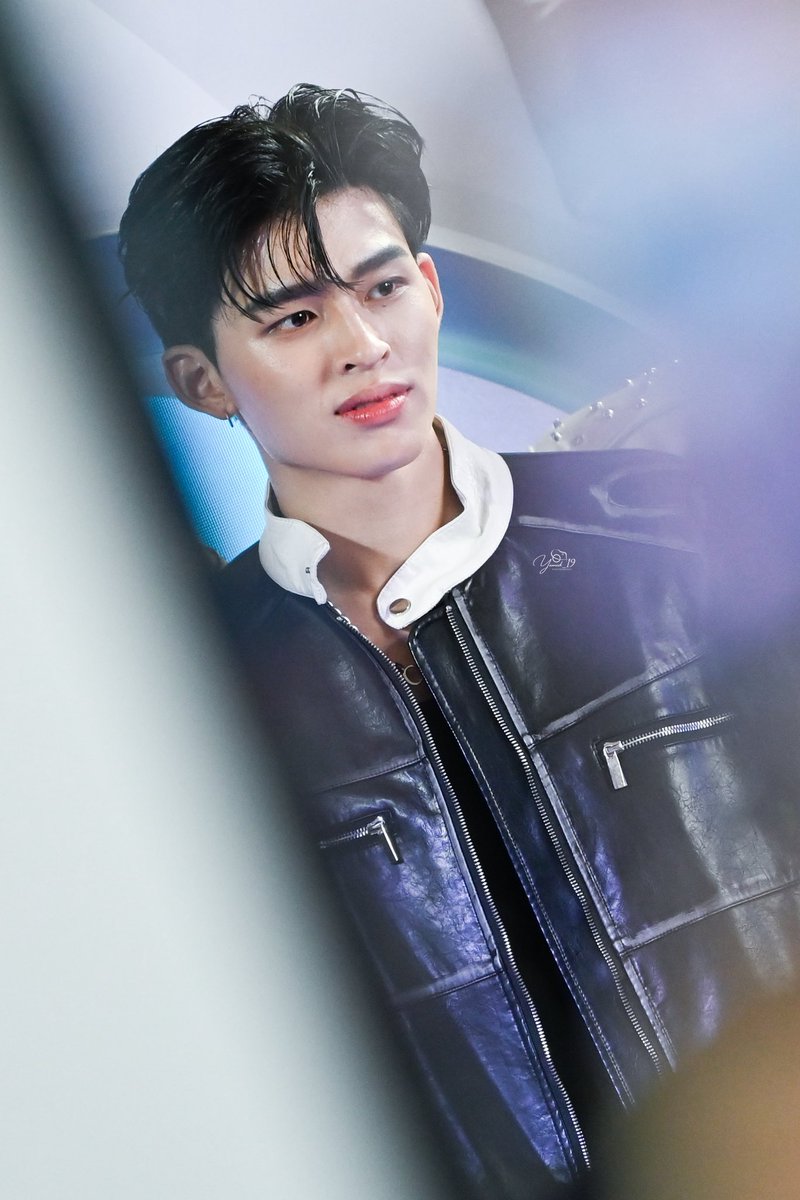 Yamed_19's tweet image. หล่อเกินเบอร์ หล่อเกินต้าน

JASPER X BREEZE 
#BreezeQuickWashxJasper
@ppnaravit #ppnaravit 
#jasper