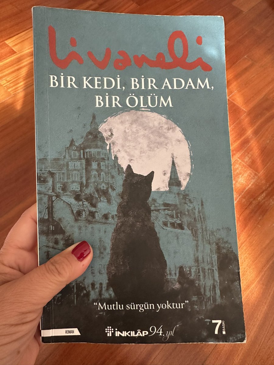 Kitap okuyabilmek için  zaman yaratılmıştır.
📚📚📚