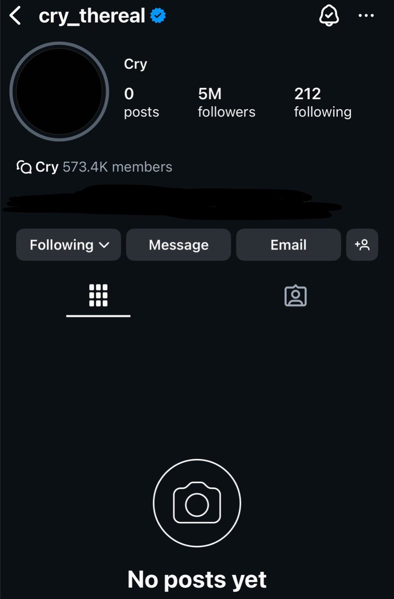 xCryUpdates_'s tweet image. 📲📢 | Cry ha actualizado su perfil de Instagram.

👀