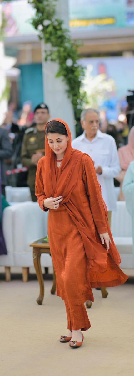 Sania Ashiq (@saniaaashiq) on Twitter photo Our Super CM ♥️ Our Super CM ♥️