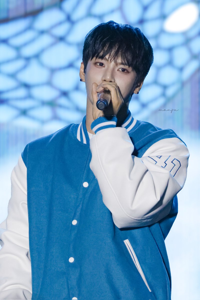 251001 국립창원대학교 대동제 '필연'
#인어미닛 #InAMinute #재준 #준태 #현엽 #JAEJUN #JUNTAE #HYUNYEOP #창원대 #창원대축제 #대동제