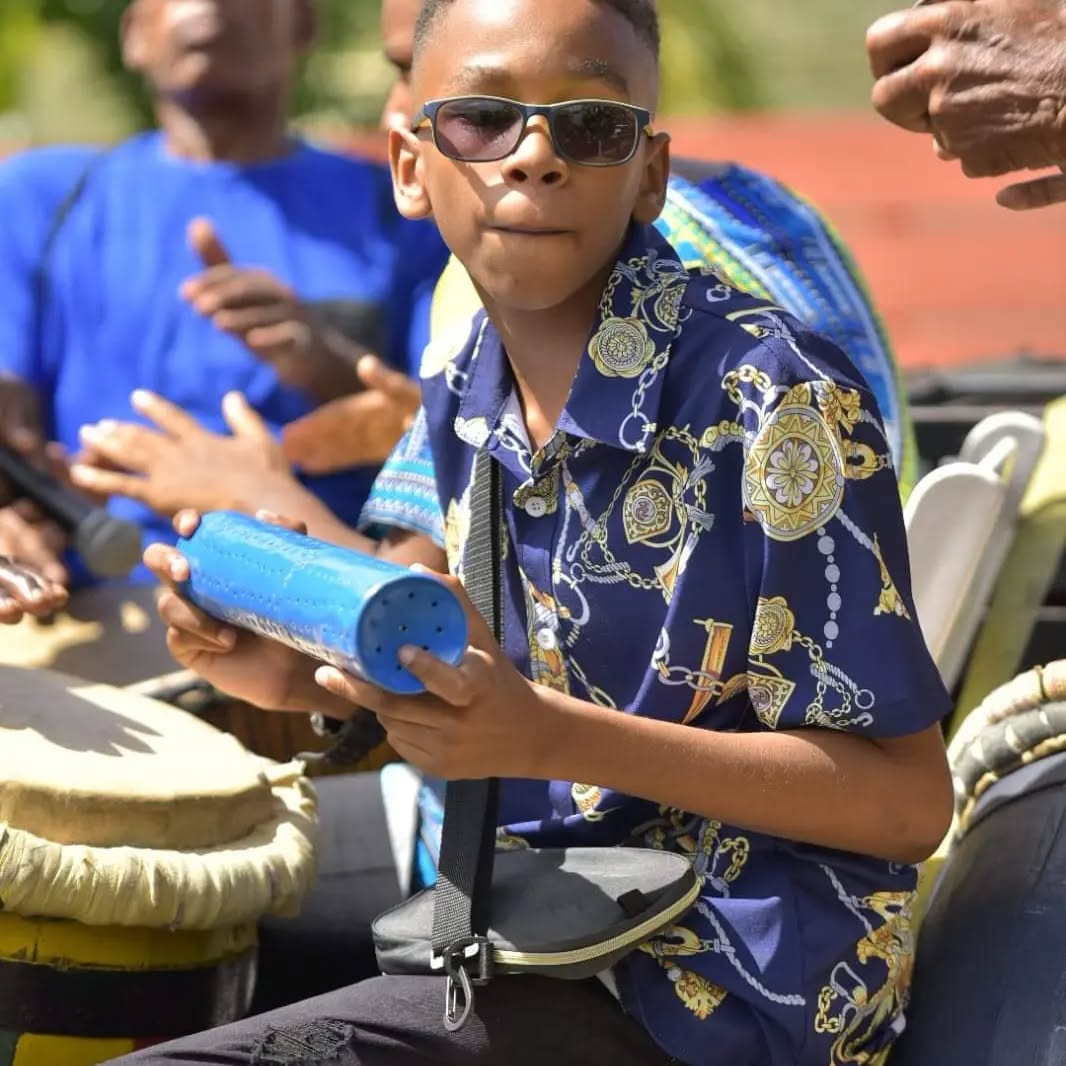 🎉🌺 Vibrant La Marguerite (La Magéwit) Festival! 🌺🎉

Every 17th of October, Saint Lucia comes alive in a joyful celebration of La Marguerite - one of the island’s two unique flower festivals (the other being the Rose Festival in July). 💐💙💜

📸 Photo by <a href="/CDFSaintLucia/">CDF Saint Lucia</a>