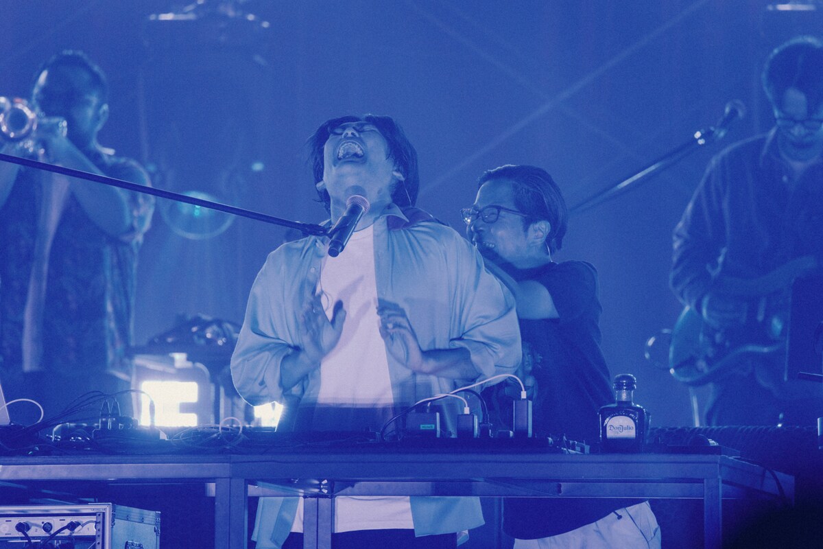 natalie_mu's tweet photo. 【ライブレポート】
STUTSがKアリーナ横浜で過去最大規模公演「Odyssey」開催
港をコンセプトにしたライブで色とりどりの人生が交差、出会いと別れを繰り返し航海は続いていく(写真26枚)
https://t.co/hMpVLOm6qX
#STUTS https://t.co/NKW5mFBaTF