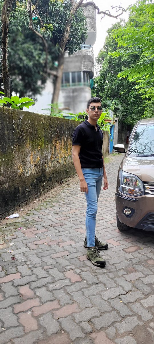sinha_subhodip's tweet photo. 🖤💙💙🖤 https://t.co/kEzNO1hfxr