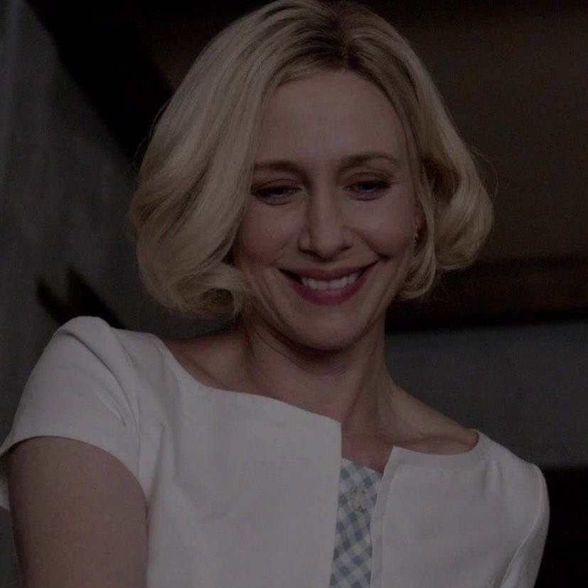 normerothinker's tweet image. september 30th         vs   october 1st