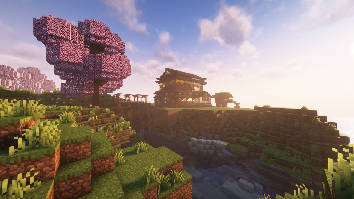 tinytowerMC's tweet image. so many things to see all under one lion ladder