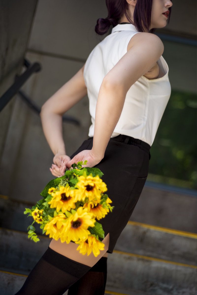 Eliseteria's tweet image. Who’s seeing the Chainsaw Man movie on release and is ready for the incoming Reze revolution? 💜✨

📸 @Extphotography