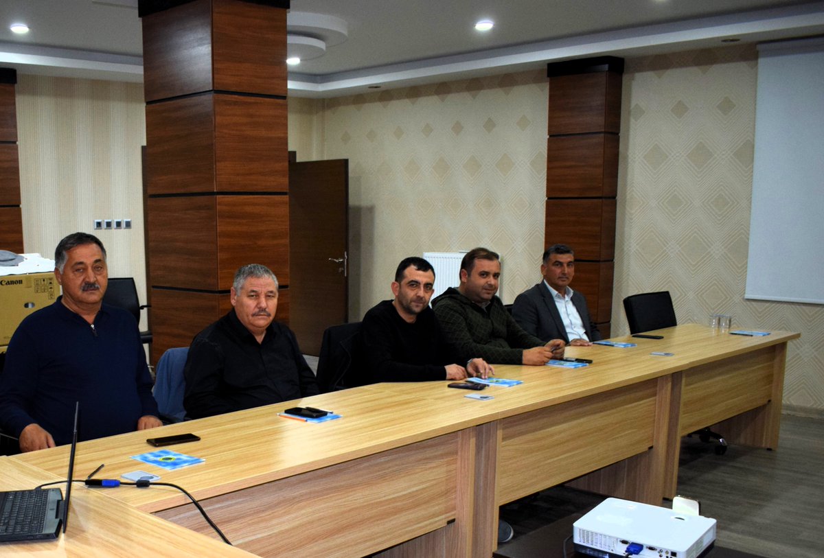 TARIMSAL ÜRÜNLERİN GERİ DÖNÜŞÜMÜNE YÖNELİK PROJE SUNUMU TOPLANTISI
Toplantıda, TR52/25/TDKIRSAL/0009 Kırsal Kalkınma Teknik Destek Programı kapsamında yürütülen “Tarımsal Ürünlerin Geri Dönüşümü Ön Fizibilite Projesi” ele alındı.
<a href="/TCSanayi/">Sanayi ve Teknoloji Bakanlığı</a>  <a href="/Mevlana_ka/">MEVKA</a> 
karapinartb.org.tr/mansetler/kara…