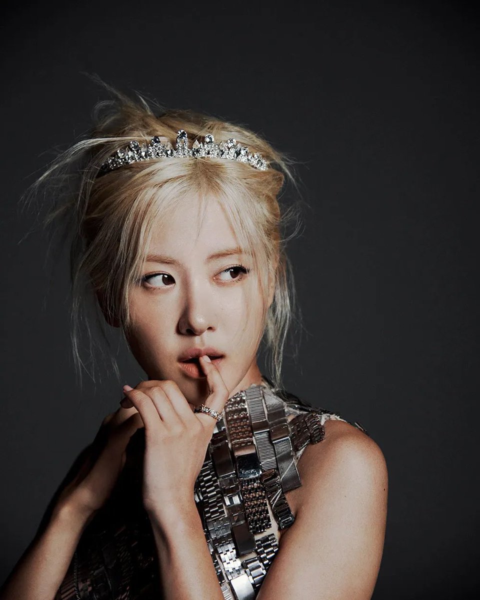yk2aii's tweet image. #ROSÉ x THE HOLLYWOOD REPORTER