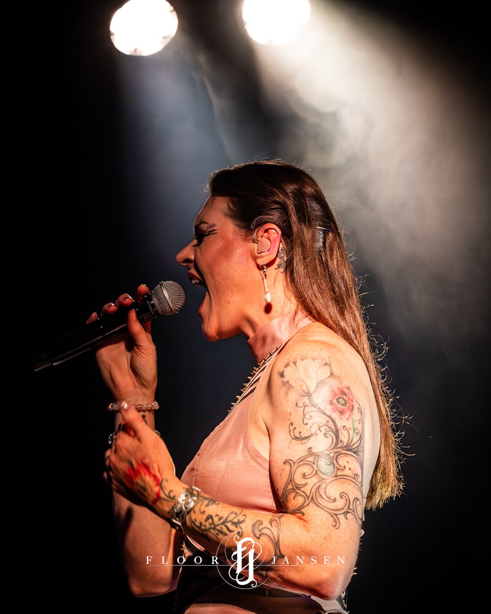 Floor Jansen tweet media