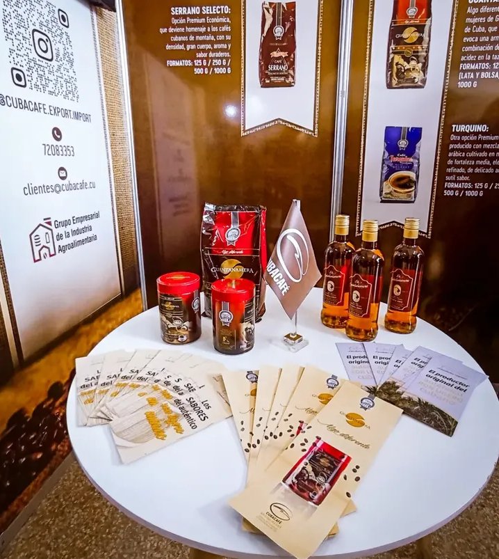 El 1 de octubre de cada año se celebra el Día Internacional del Café.
¡Celebremos juntos este día tan especial en un maridaje perfecto! 🥃☕ 

#DíaInternacionalDelCafé