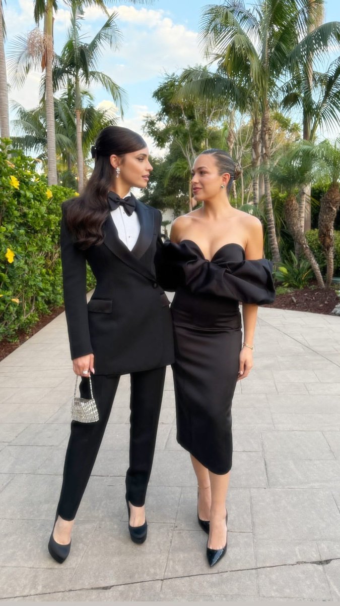 Sofia Carson at Selena Gomez’s wedding🤍