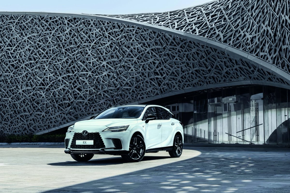 Lexus Polska tweet media