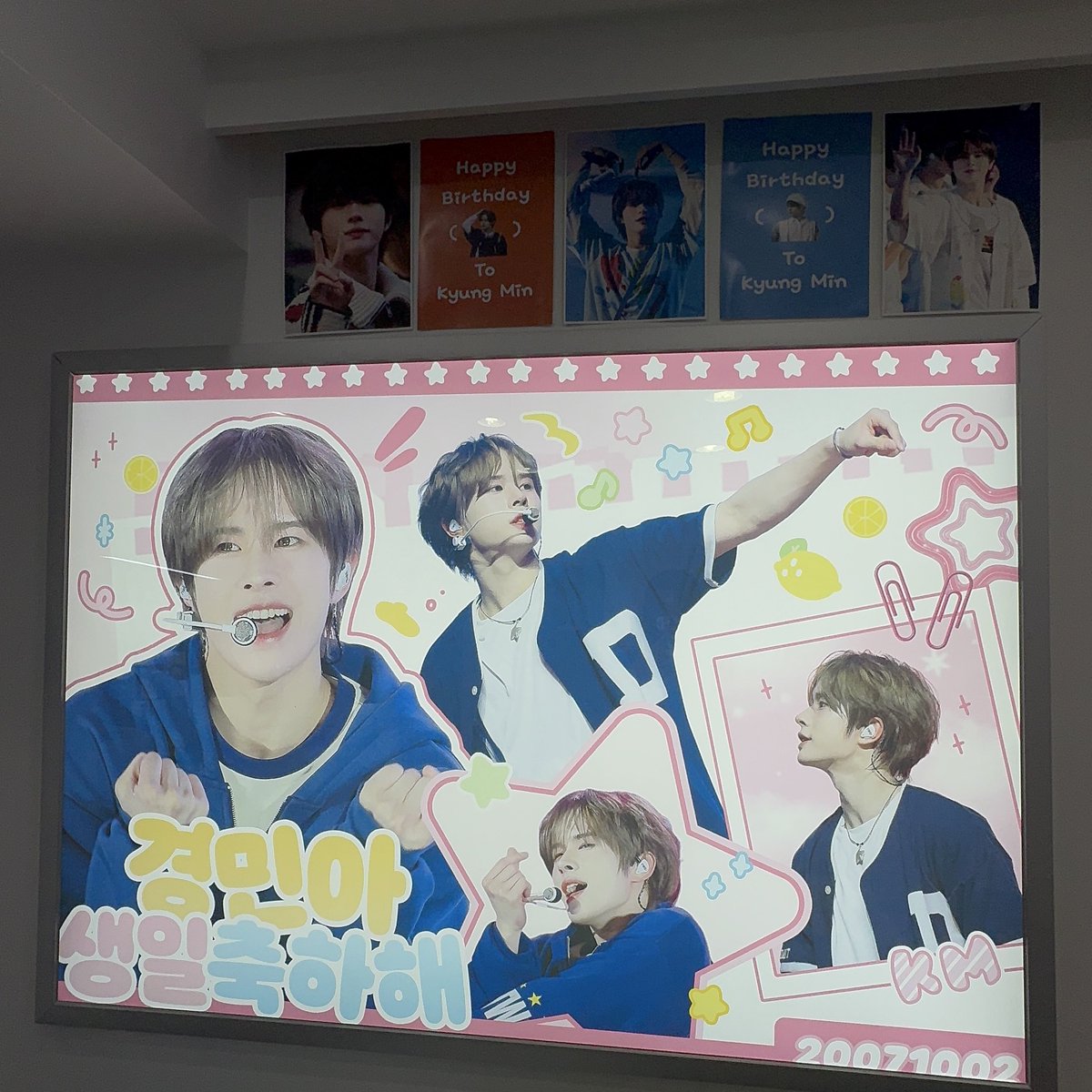 ギョンミン18歳のお誕生日おめでとう🩵
これからもずっと幸せなことでいっぱいでありますように

미미님이 일본에서도 생카 차려주심🥺🙏고마워요ㅜㅜ