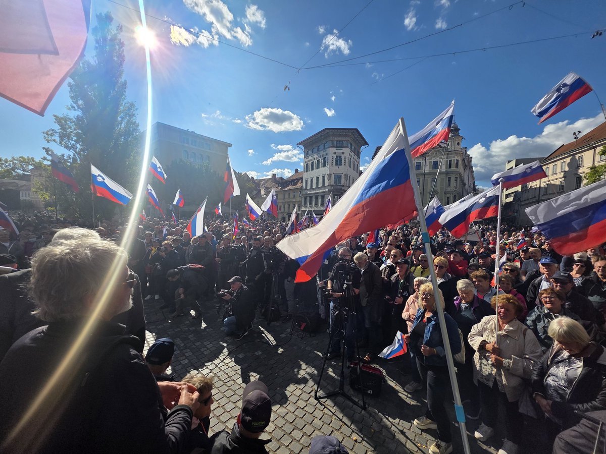 Čudoviti ljudje na 19. shodu upokojencev! Upokojenci zahtevajo, kar jim pripada!