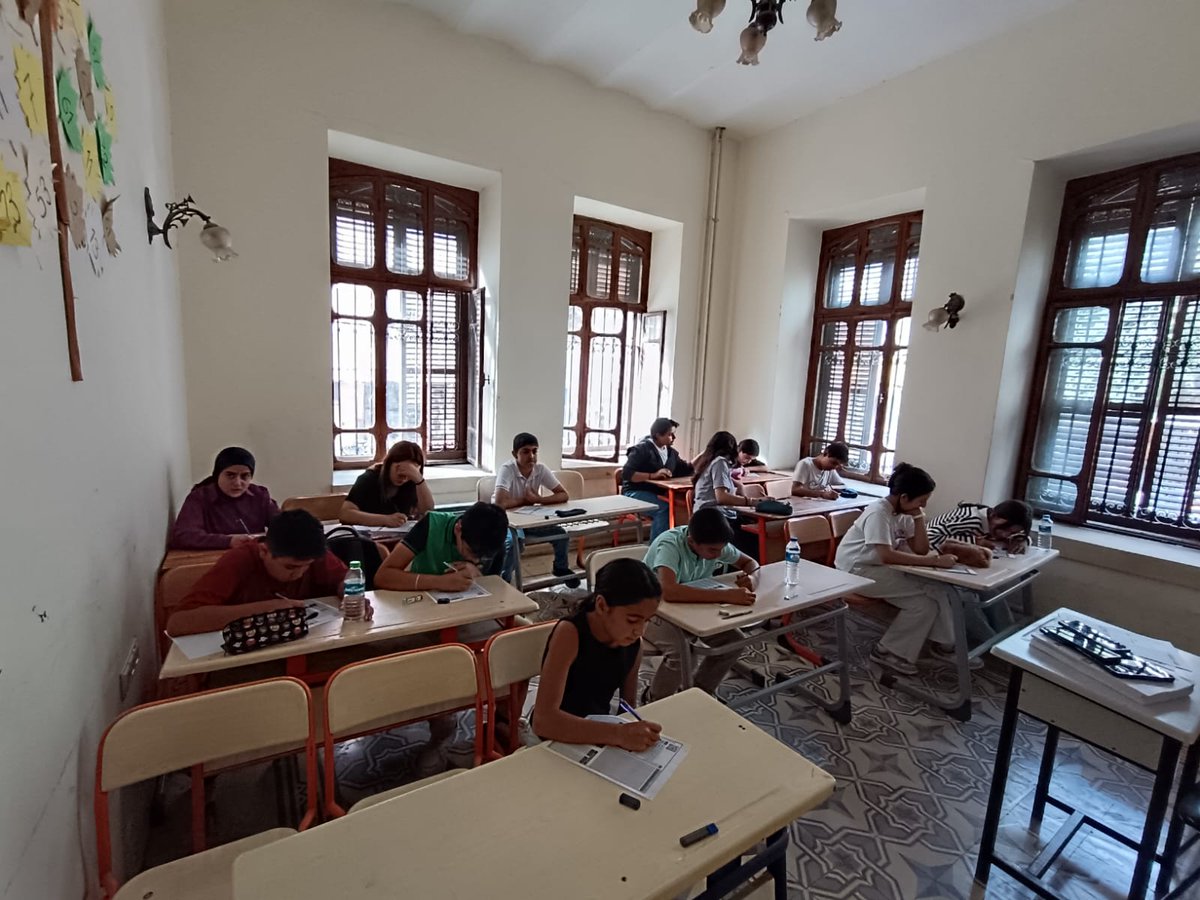 📚 TÜGVA Vakıf Okulu için düzenlediğimiz Sınıf Belirleme Deneme Sınavı bugün Neşet Efendi Konağı’nda başarıyla gerçekleştirildi.

Katılım sağlayan tüm öğrencilerimize teşekkür ediyor, emeklerinin karşılığını en güzel şekilde almalarını diliyoruz. 🙏✨