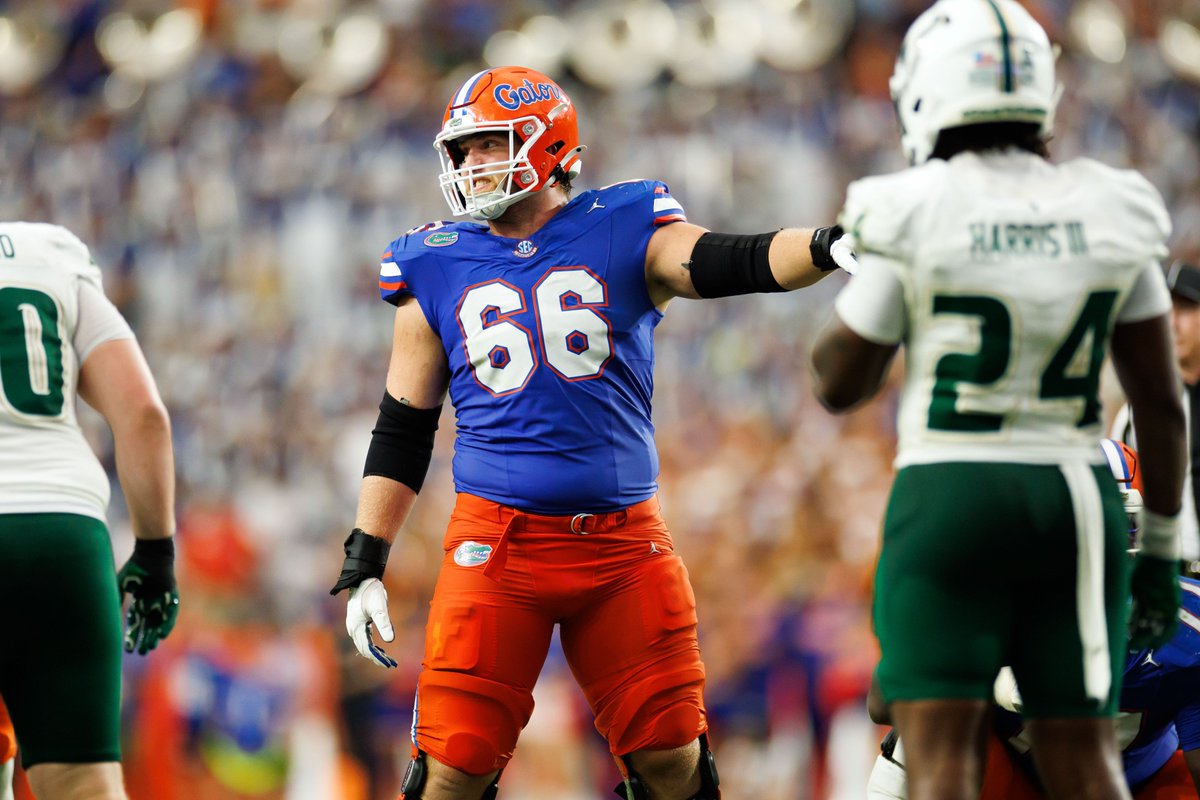 Our <a href="/PFSNcollege/">PFSN College</a> highest-graded centers, 2025:

1) Jake Slaughter, Florida: 91.8
2) Matt Gulbin, Michigan State: 90.9
3) Jackson Carsello, Northwestern: 88.6
4) Coleton Price, Baylor: 87.0
5) Chandler Strong, Georgia Southern: 86.9
6) Logan Jones, Iowa: 86.8
6) Sam Hecht, Kansas