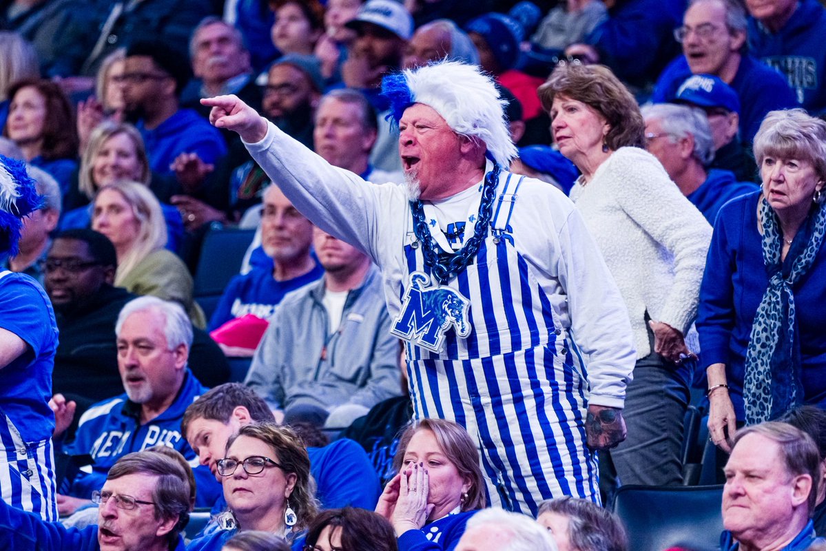 TigersAthletics's tweet image. WE PLAY BASKETBALL THIS MONTH ‼️Ⓜ️

🎟️ gotigersgo.me/StJudeTix25
🎟️ gotigersgo.me/25-26MBBSeason…
🎟️ gotigersgo.me/25-26WBBSeason…