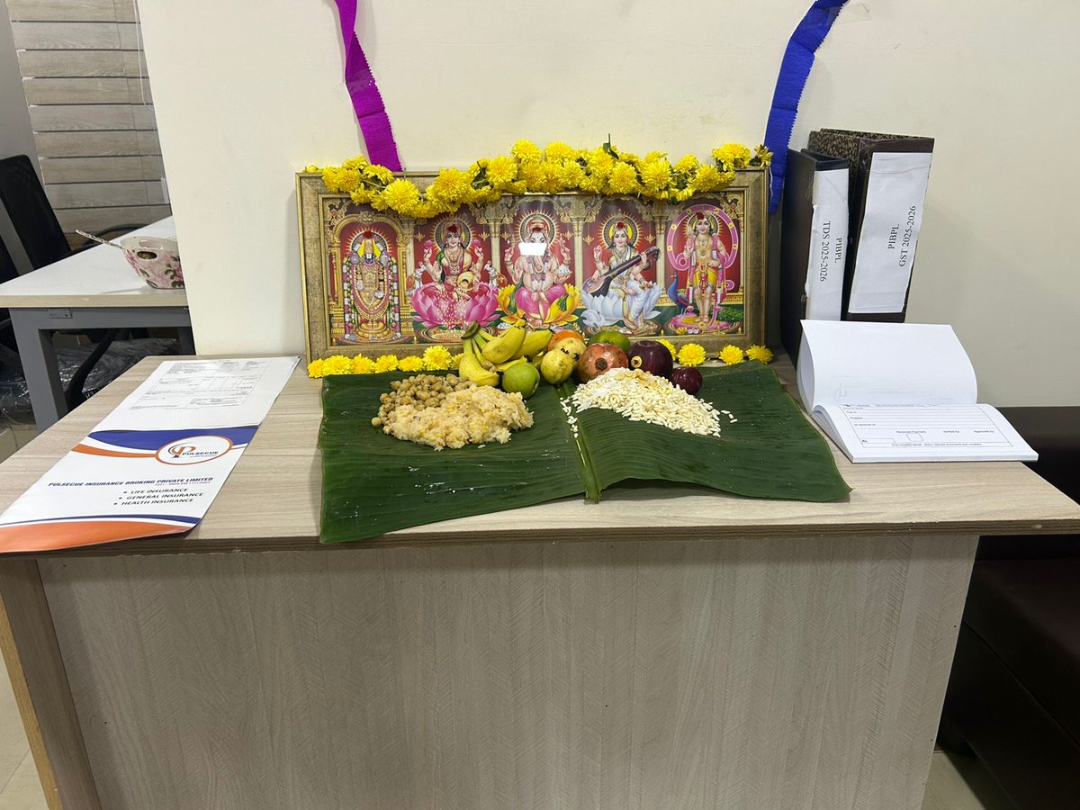 pulsecue's tweet image. Ayudha pooja celebration at @pulsecue  Head Office ✨💐

@ishopinnokaiz  @innokaiz @tndwwa @METROPEOPLENEWS 

#pulsecueinsurance  #pulsecue #carinsurance #motorinsurance #carinsurancepolicy #motorinsurance #autoinsurance #lifeinsurance #generalinsurance #healthinsurance