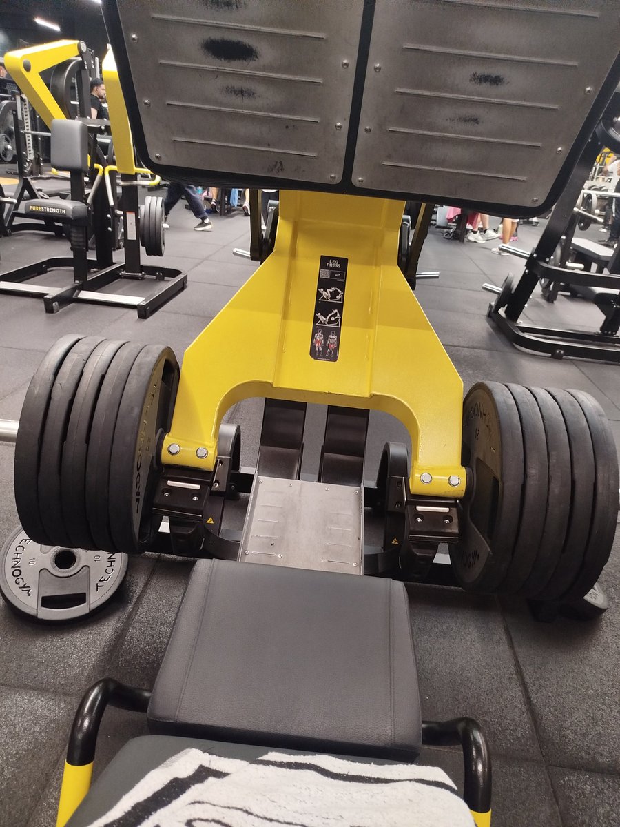 200kg se hicieron notar después de dos semanas jajaja 💪🏼