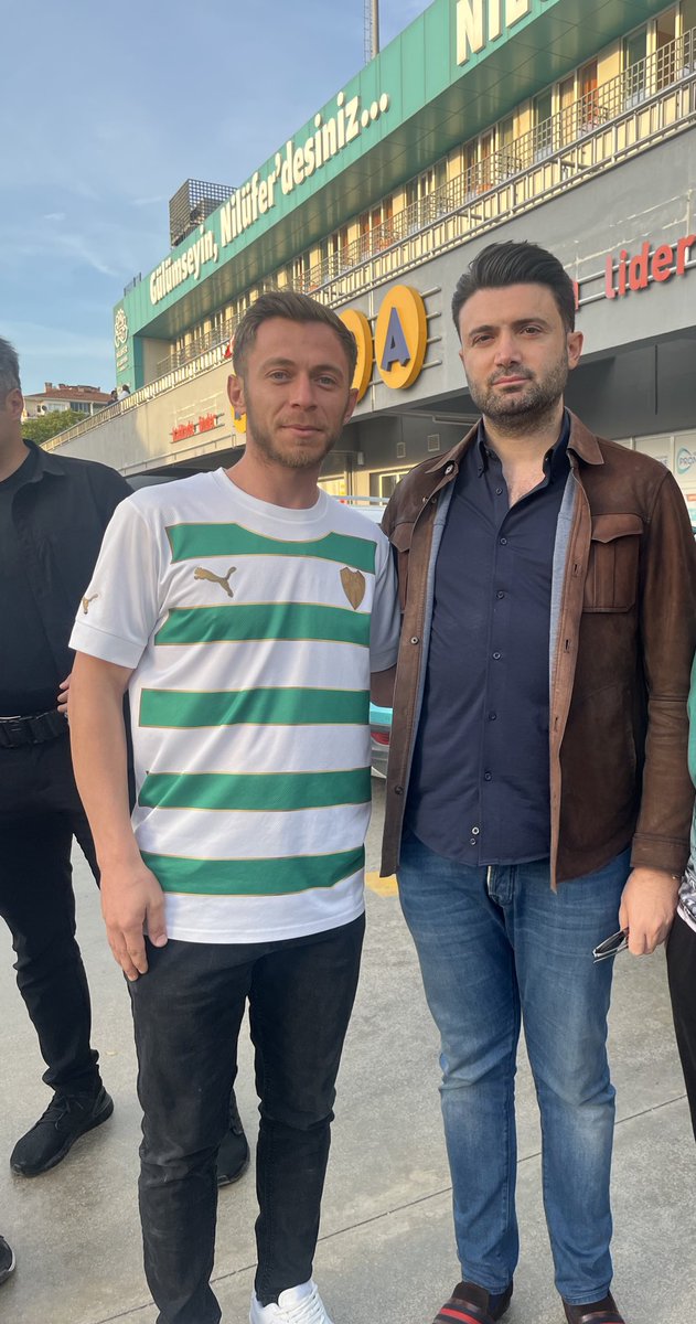 Sayın başkanım doğum gününüz kutlu olsun nice BURSASPORLU ve SENLİ senelere nasip eylesin rabbim nice mutlu senelere BAŞKANIM <a href="/EnsCelik16/">Enes Çelik</a>