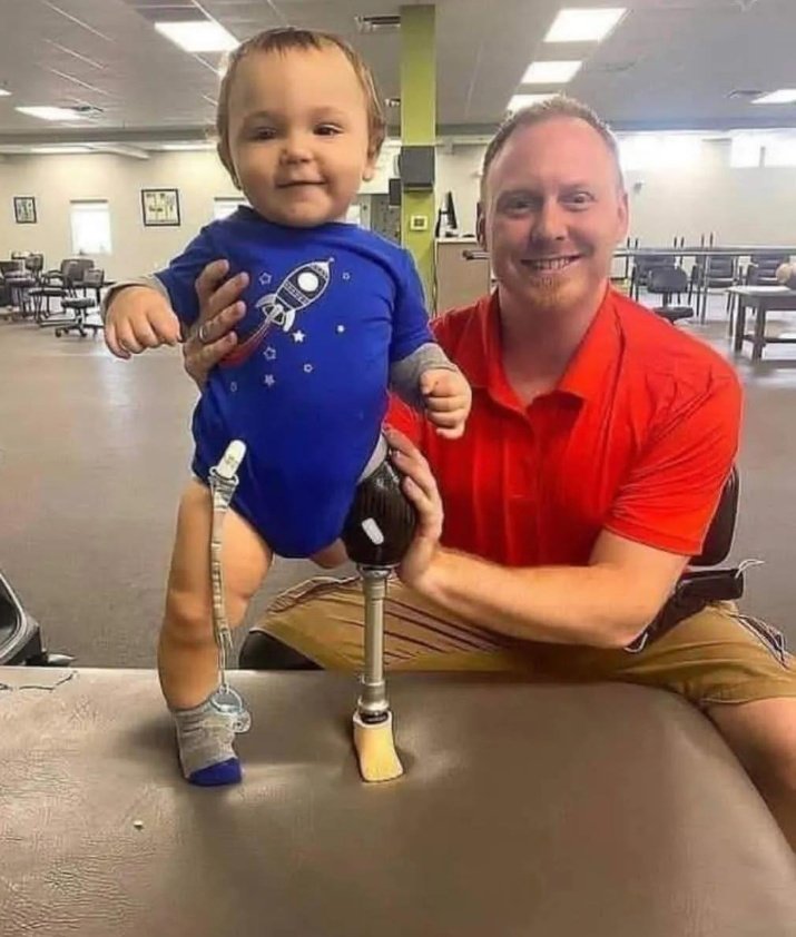Rahulkakarwal18's tweet image. 🌟 Little Champs don’t wait for perfect conditions,
they create their own sunshine ☀️💪💙

This smile says it all — Courage &amp;gt; Challenges.
#Inspiration #LittleChamp