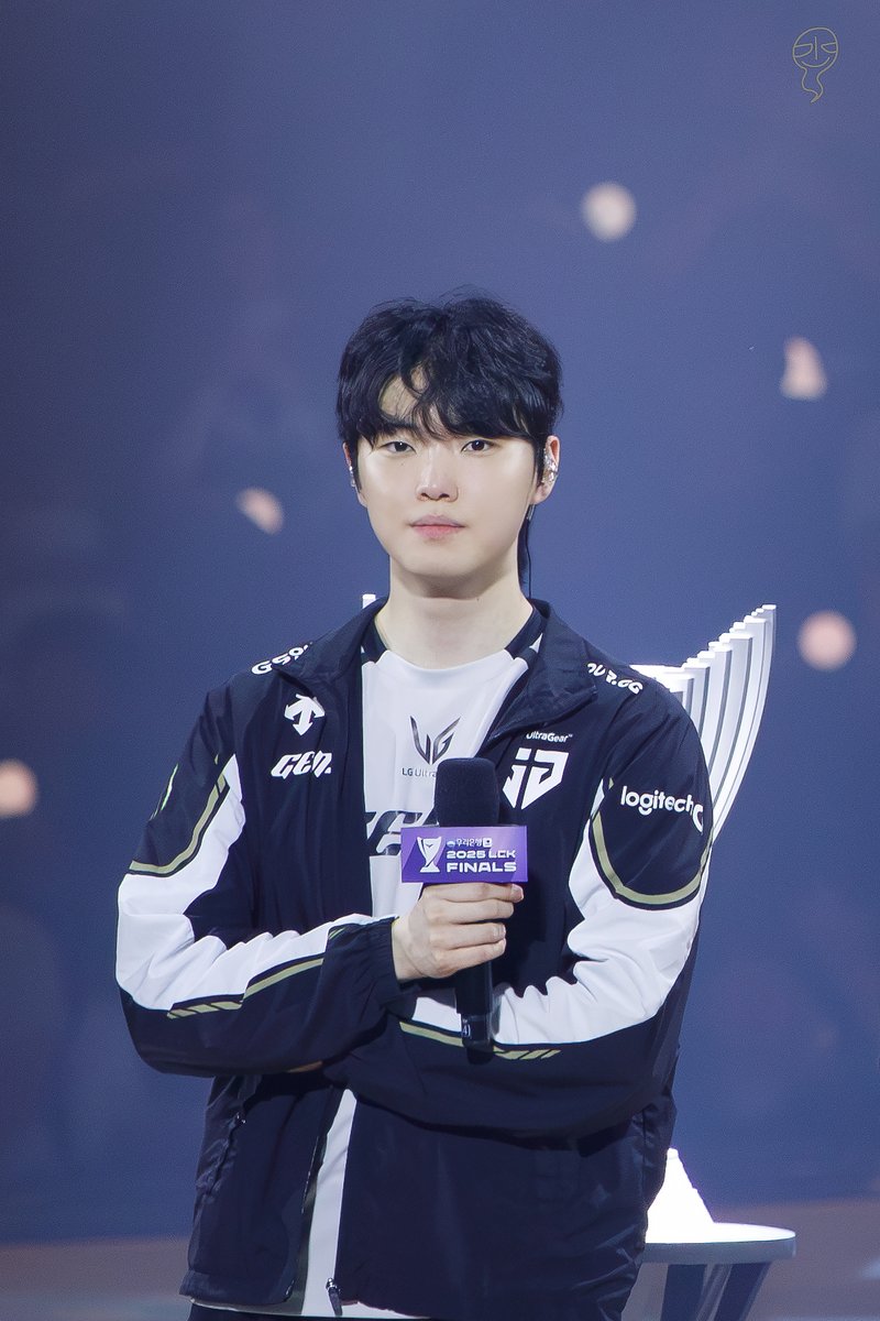 ruulleer's tweet photo. 250928  LCK Final 🏆 

#Chovy #쵸비 https://t.co/qldv0Kyhej
