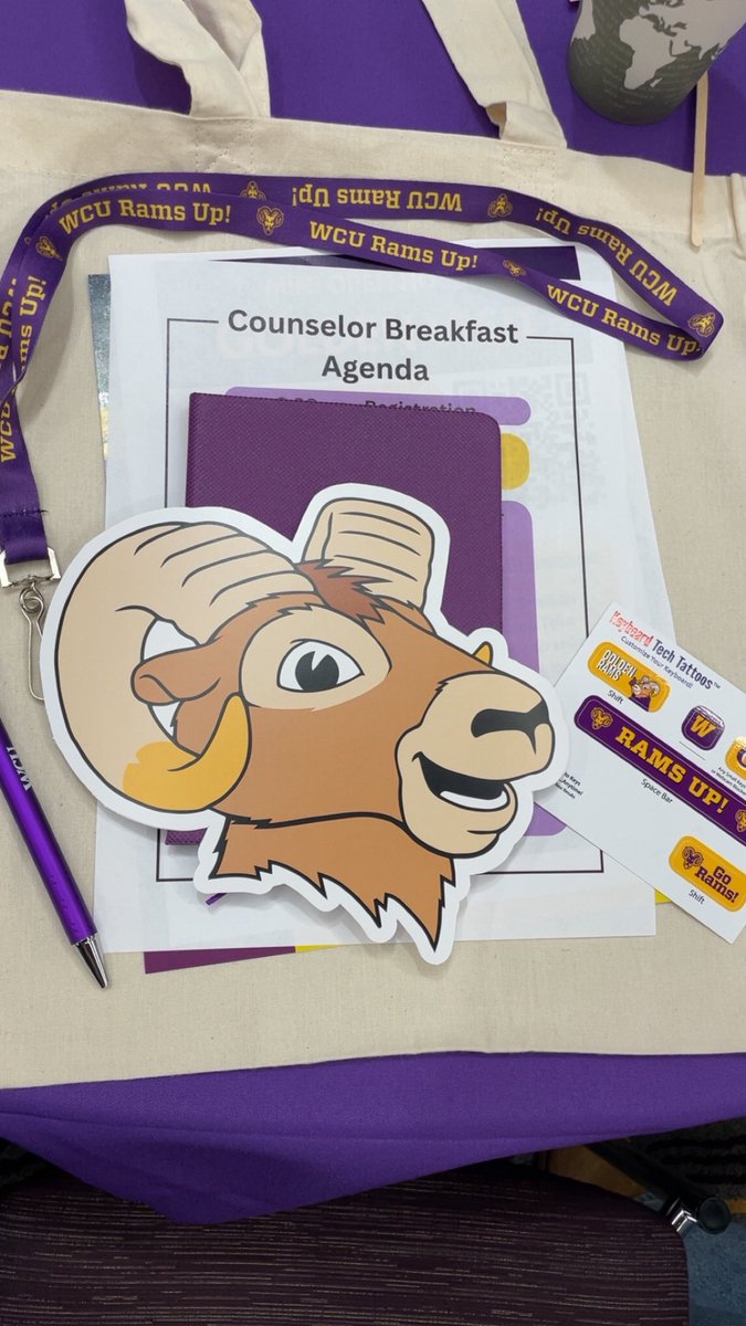 Spending the morning at <a href="/WCUofPA/">West Chester University</a> for a Counselor Breakfast Information Session! #proudalum 💛💜